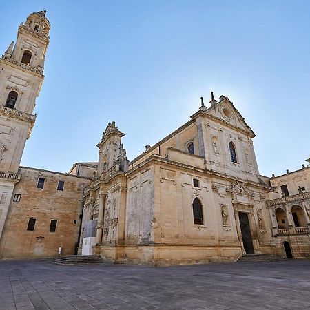 Donna Teresa Guest House Lecce Bagian luar foto